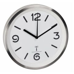 Gece lambası ile analog radyo kontrollü saat