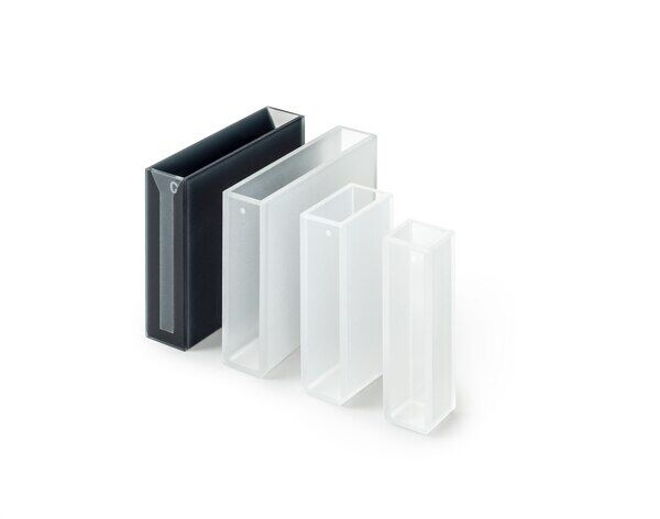 100784.0001 Dörtgen Quartz Küvet 10 Mm (1 Paket = 2 Parça)